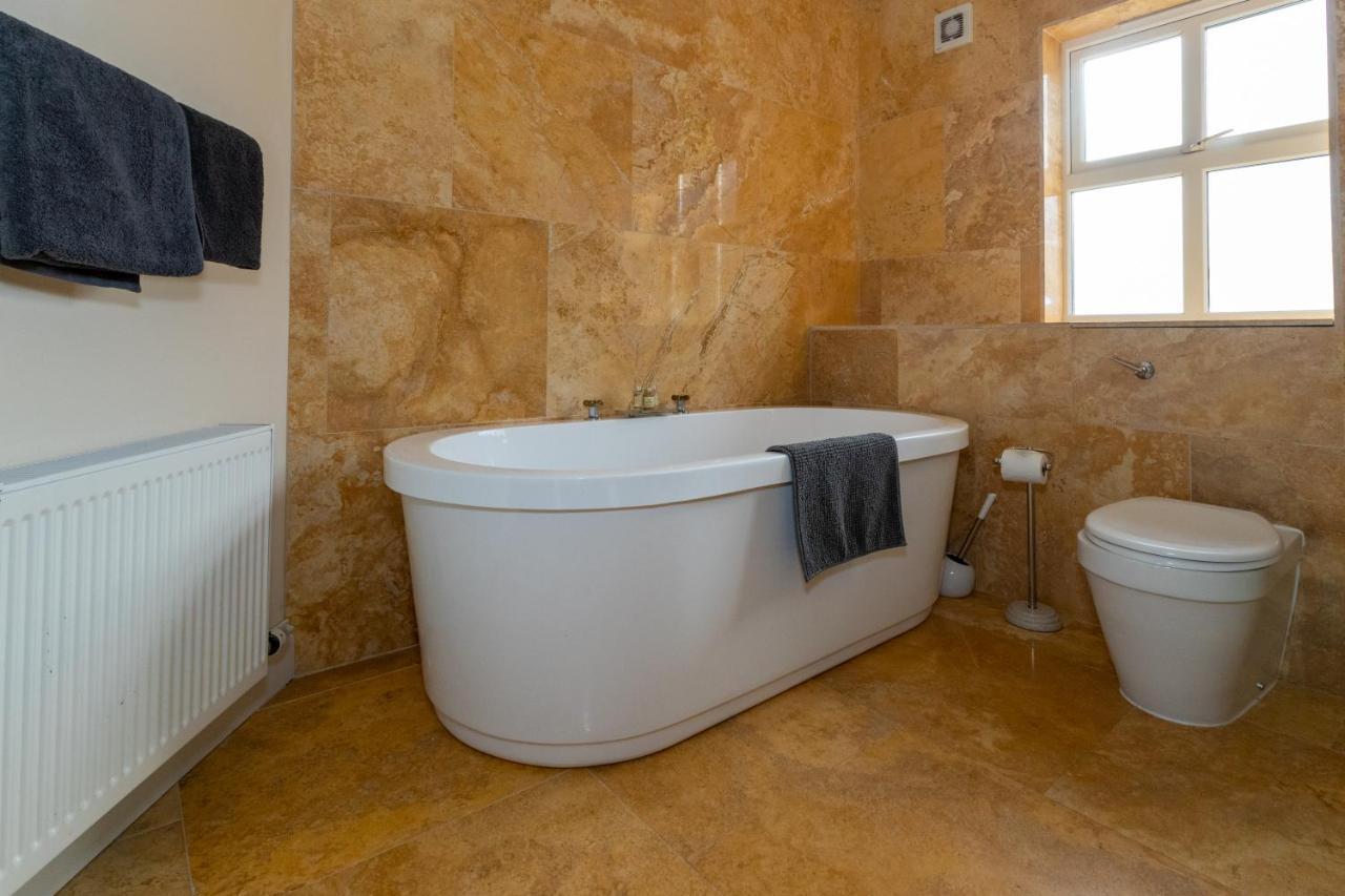 Bed and Breakfast The Dales Гори Экстерьер фото